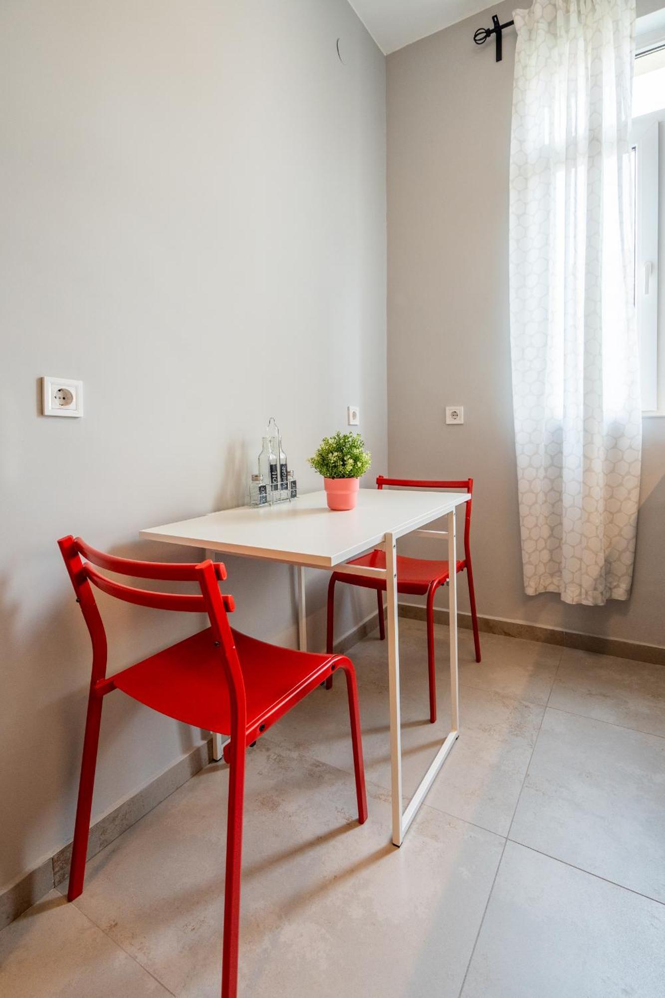 Downtown Apartment Eymi 소피아 외부 사진
